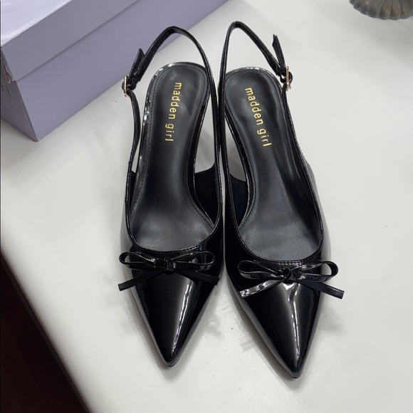 Madden Girl Glossy Black Slingback Heels - Picture 1 of 8